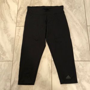 Cropped Adidas leggings